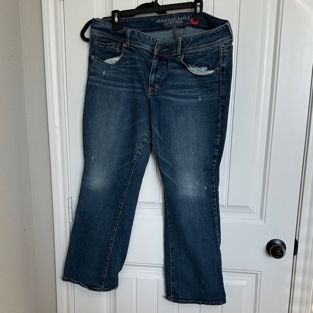 ❤️American Eagle Outfitters Women's Dark Blue Boot Cut Jeans